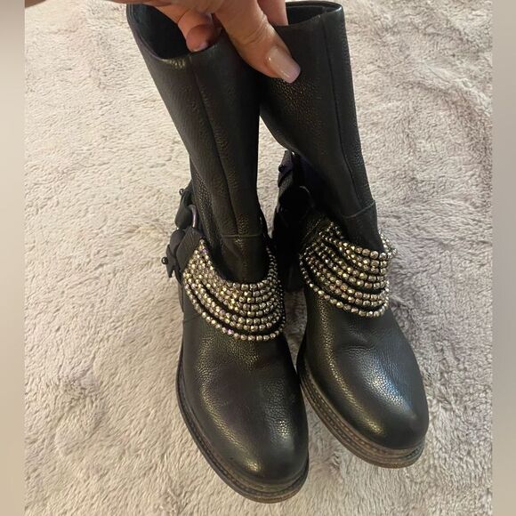 Vera Wang embellished boots, size 6,5 - Picture 1 of 10
